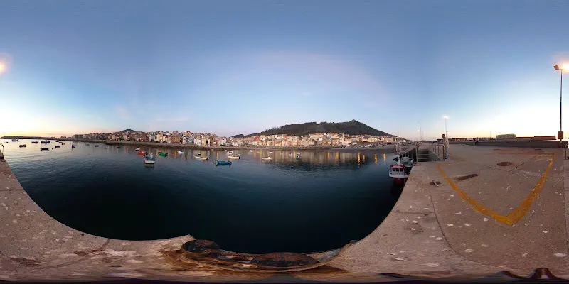 Aparcamiento Puerto de A Guarda