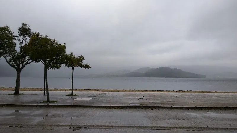 Parking Praia de Cesantes