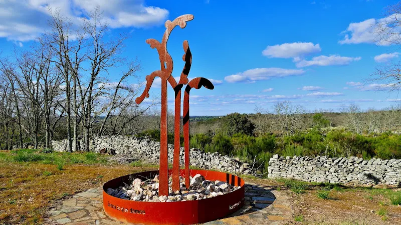 Aparcamiento del Castro de Las Merchanas - Lumbrales