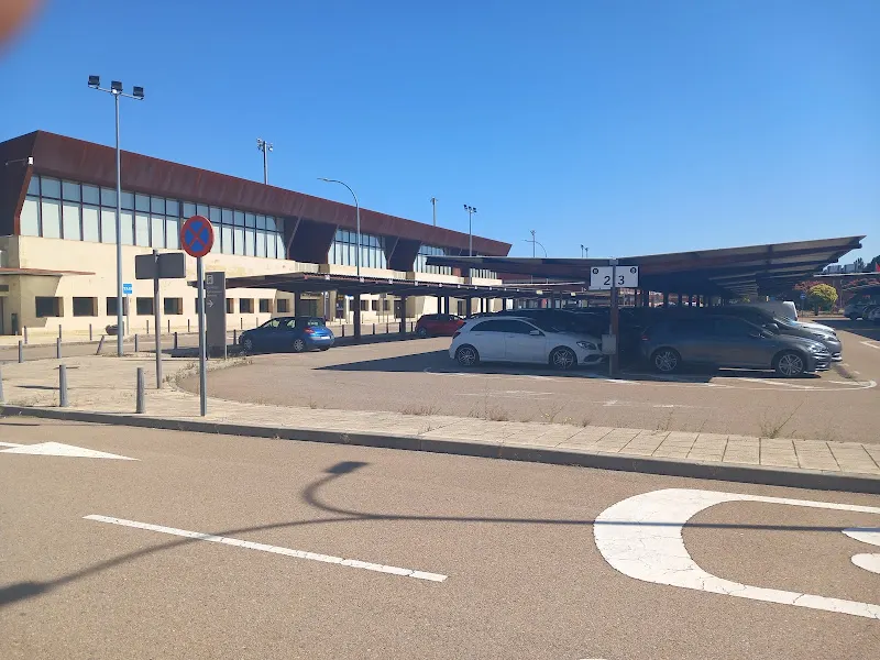 Parking General - Aeropuerto de Salamanca (SLM) - Machacon