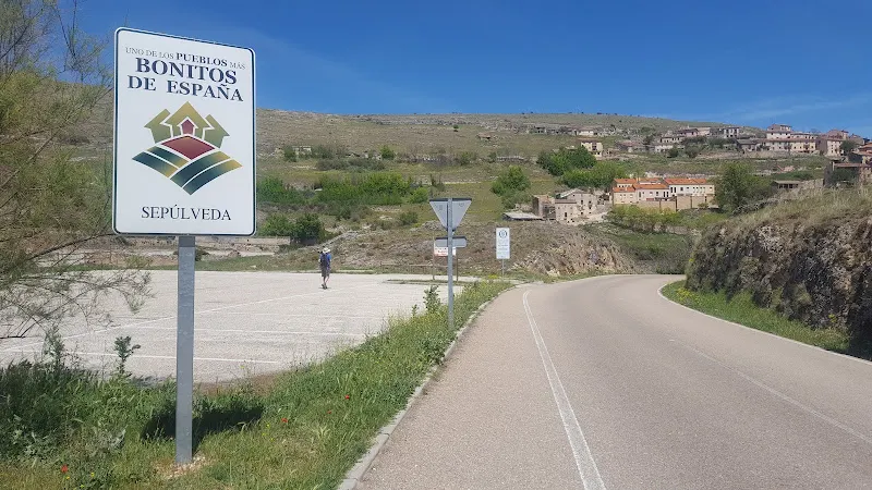 Aparcamiento Gratuito Puente Grande