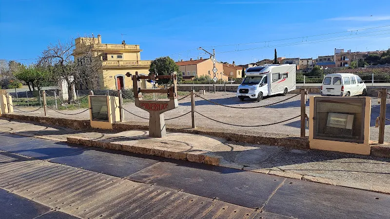 Parking d’Autocaravanes de Nulles - Nulles