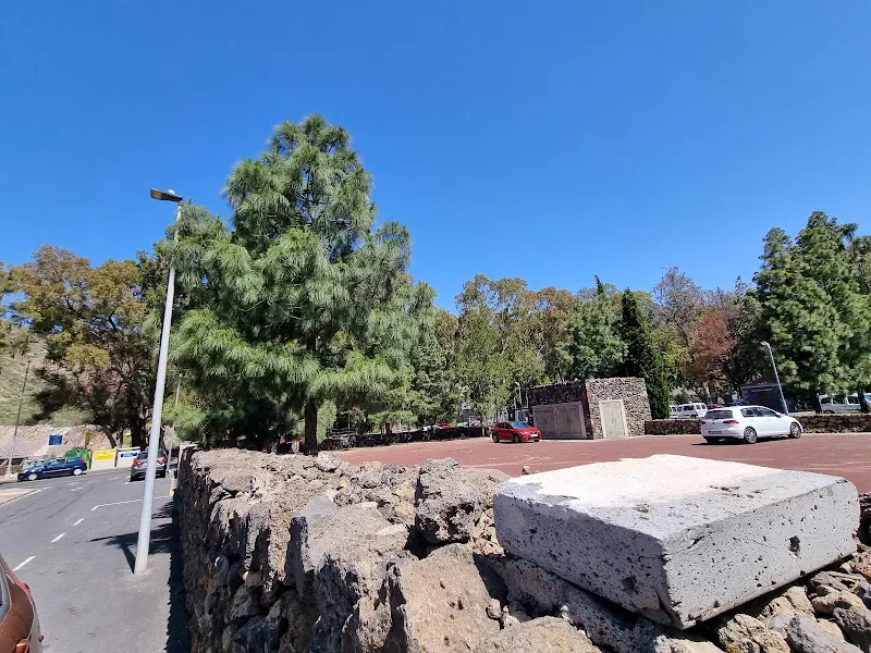 Aparcamiento Público Santiago del Teide - Aparcamiento en Santiago del Teide - foto 2