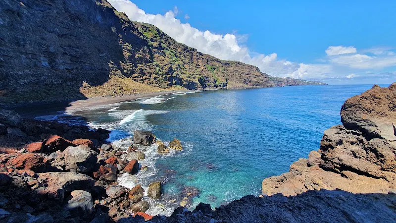 Aparcamiento Playa de Nogales en Puntallana