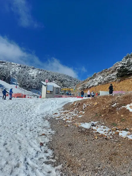 Parking acceso Valdelinares - Valdelinares