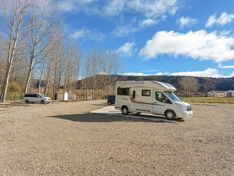 Área de autocaravanas, Calomarde
