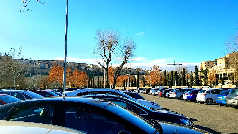Av. Castilla la Mancha, 3 Parking