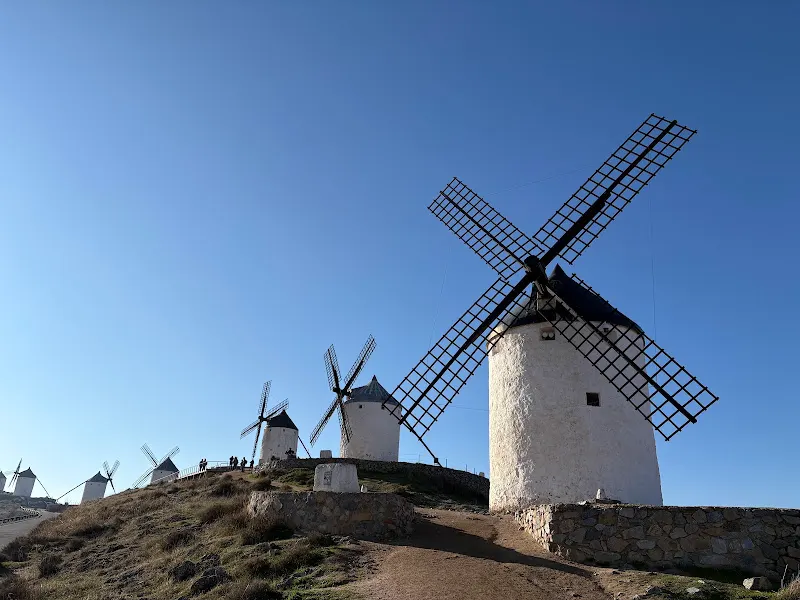 Aparcamiento Molinos de Consuegra