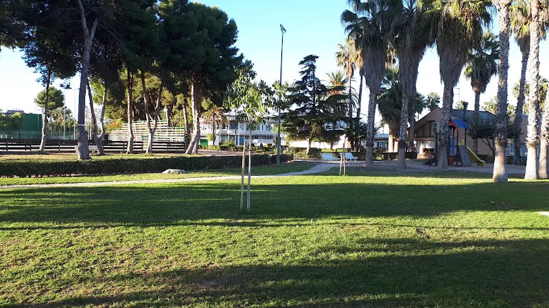 Polideportivo Picassent Parking - Aparcamiento en Picassent - foto 3