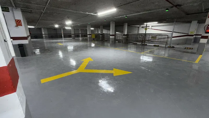 Parking Público Pintor Peiró - Aparcamiento cubierto en Valencia - foto 2