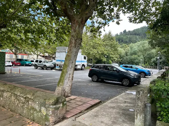 Parking Gratuito El Regato - Barakaldo