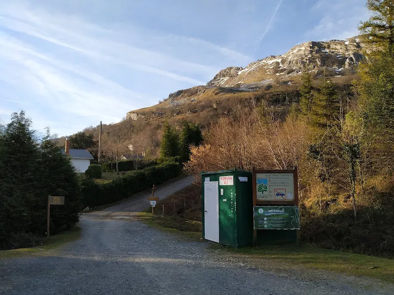 Parking Pagomakurre