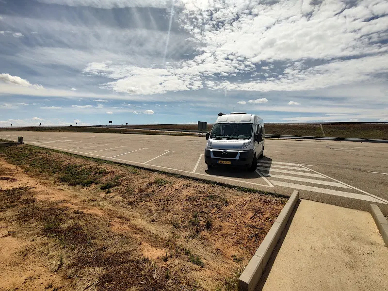 Area de descanso Santovenia del Esla (Parking Trucks) - Santovenia