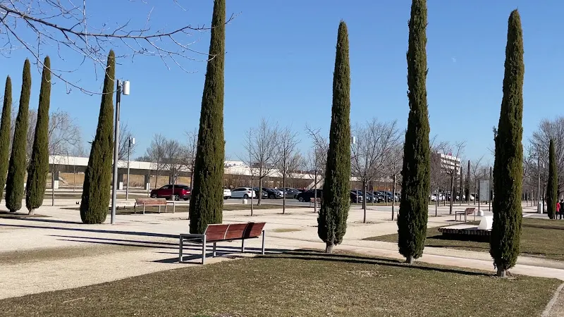 Parking Norte del Parque del Agua - Aparcamiento gratuito en Zaragoza - foto 2