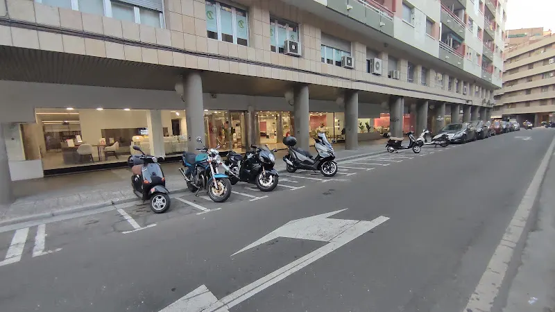 Aparcamiento para motos - Zaragoza