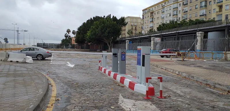 Parking Privado Estación Marítima de Málaga -EGT