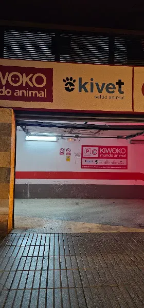 Parking Kiwoco - Aparcamiento cubierto en Palmas de Gran Canaria (Las) - foto 2