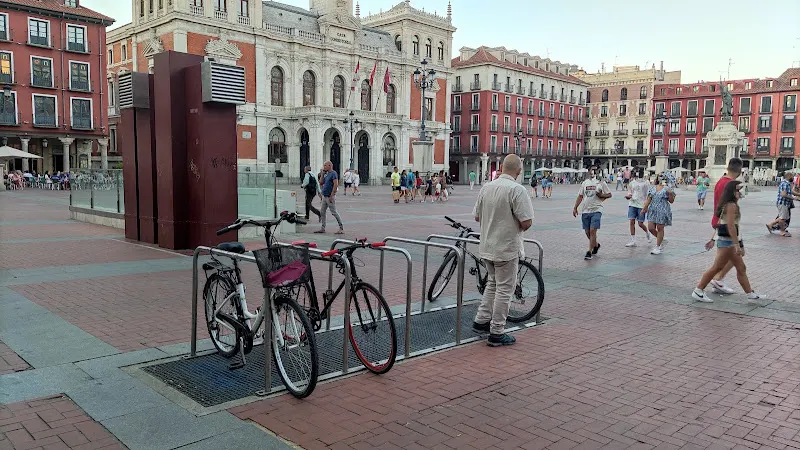 Aparcabicis - Aparcamiento para bicicletas en Valladolid - foto 2