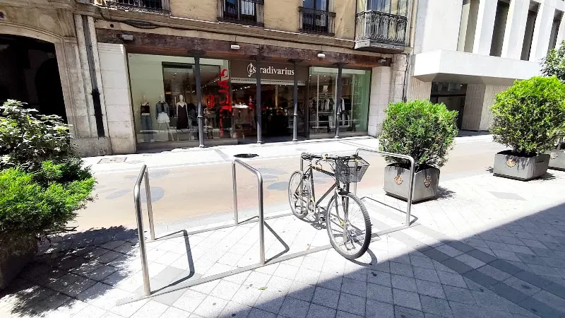 Aparcamiento de bicicletas - Aparcamiento para bicicletas en Valladolid - foto 2