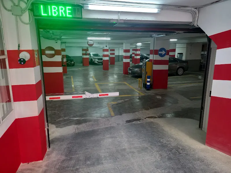 PARKING LA CARRERA