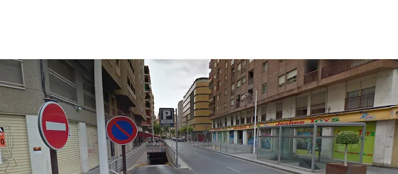 Parking José María Buck - Aparcamiento en Elche - foto 2
