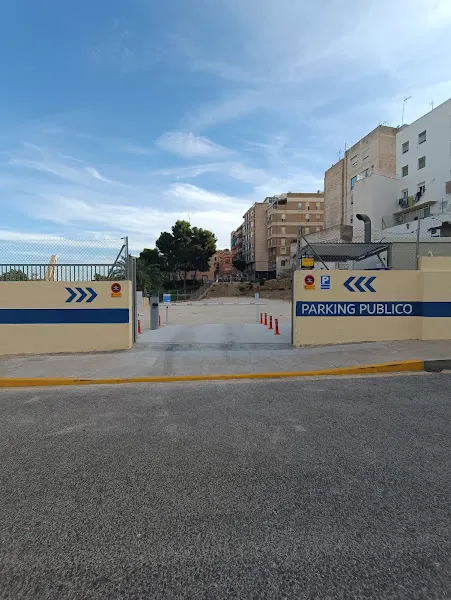 Parking Tomballops - Aparcamiento público en Elche - foto 2