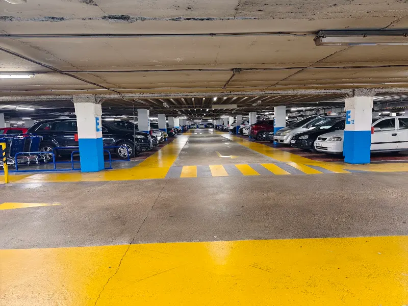 Parking Salesas - Aparcamiento cubierto en Oviedo - foto 2