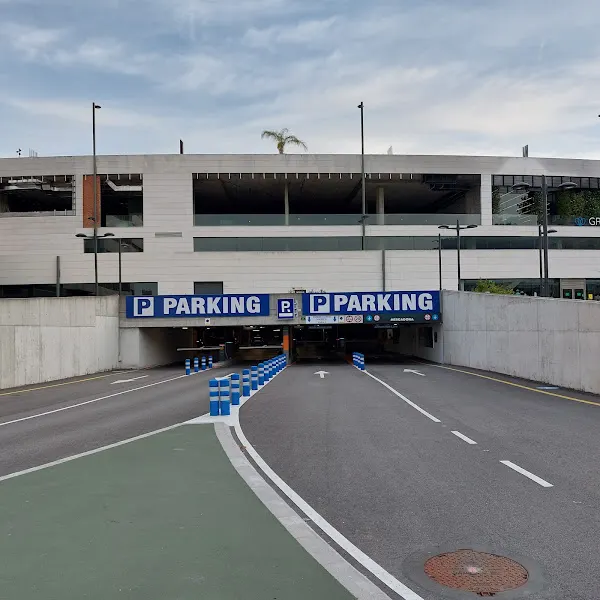 Parking Saba Gran Bulevar