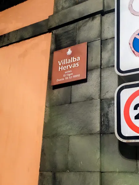 Aparcamiento Reservado para Vehículos de Discapacitados
