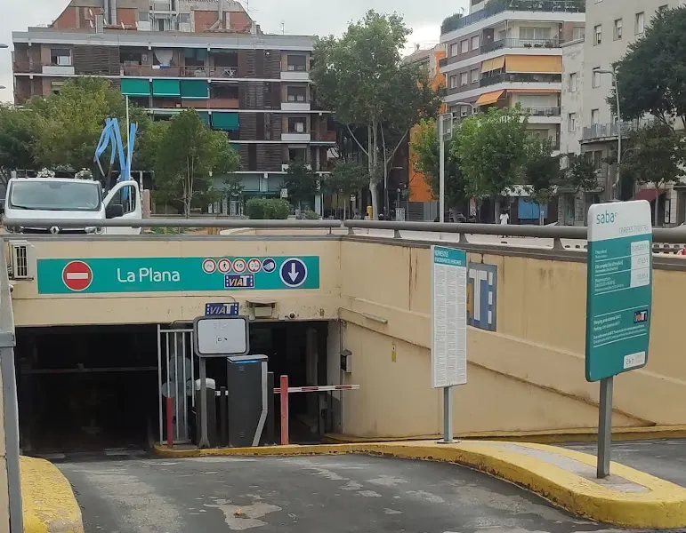Parking Saba Plaza La Plana