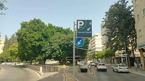Parking APK2 Plaza del Caballo - Aparcamiento en Jerez de la Frontera - foto 2