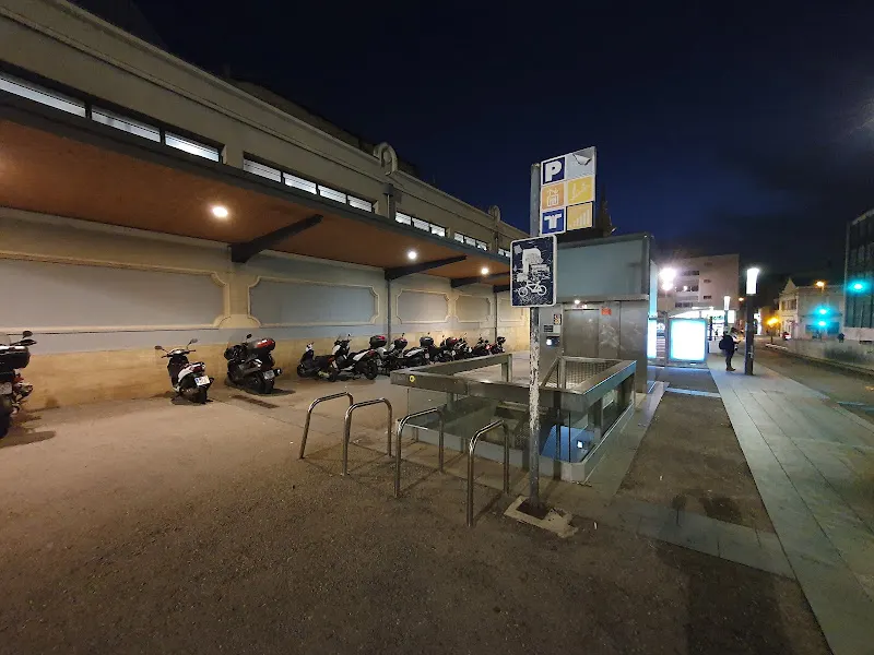 Parking Mercat - Aparcamiento en Sabadell - foto 2