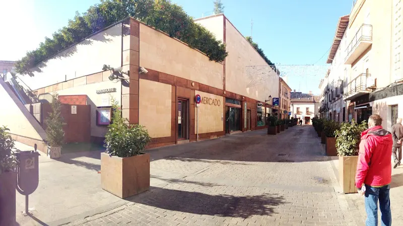 Aparcamiento Interparking El Mercado - Parking 24 Horas Alcalá de Henares - Aparcamiento en Alcalá de Henares - foto 3