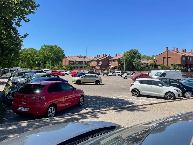 Parking Norte - Est. Alcalá - Aparcamiento gratuito en Alcalá de Henares - foto 2