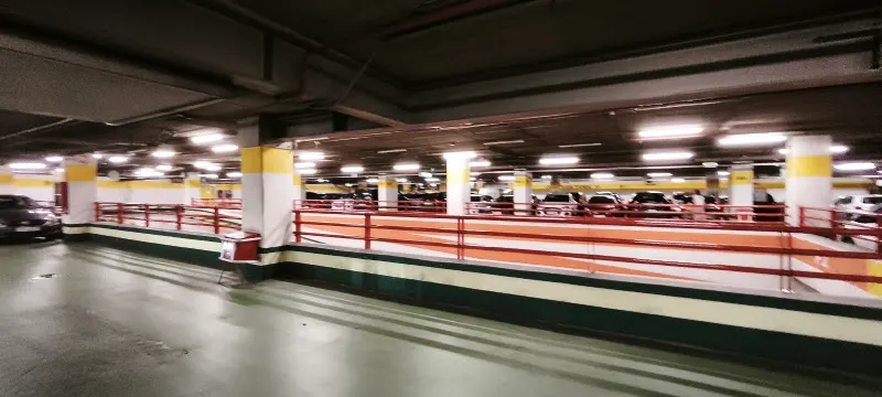 Aparcamiento El Corte Inglés