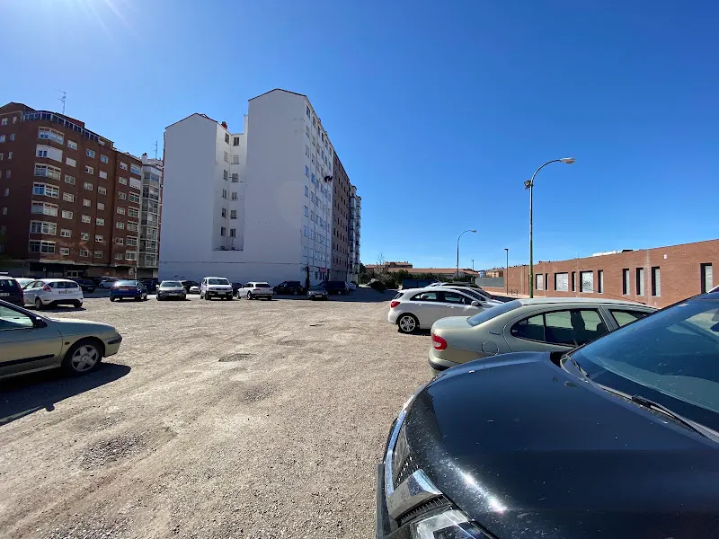 Parking - Aparcamiento gratuito en Burgos - foto 2