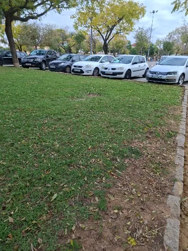Parking Parque de la Alquería - Aparcamiento gratuito en Dos Hermanas - foto 2