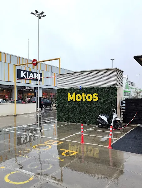 Moto parking - Dos Hermanas