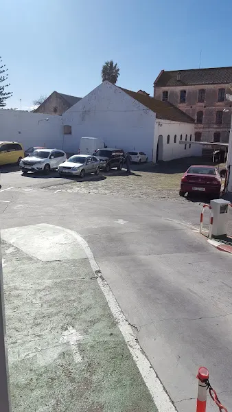 APARCAMIENTO EL CARMEN