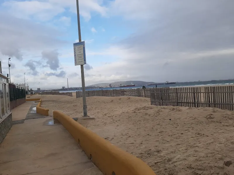 Aparcamiento Playa de El Rinconcillo - Aparcamiento gratuito en Algeciras - foto 2