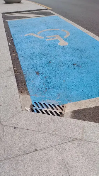 Aparcamiento Movilidad Reducida