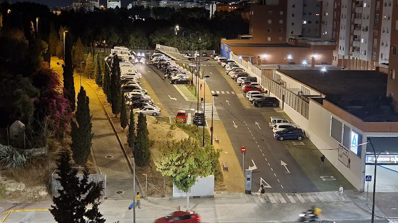 Aparcamiento Publico Gratuito Rafael Alberti - Aparcamiento en San Fernando - foto 2