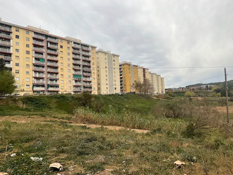 Aparcamiento - Aparcamiento en Sant Boi de Llobregat - foto 2