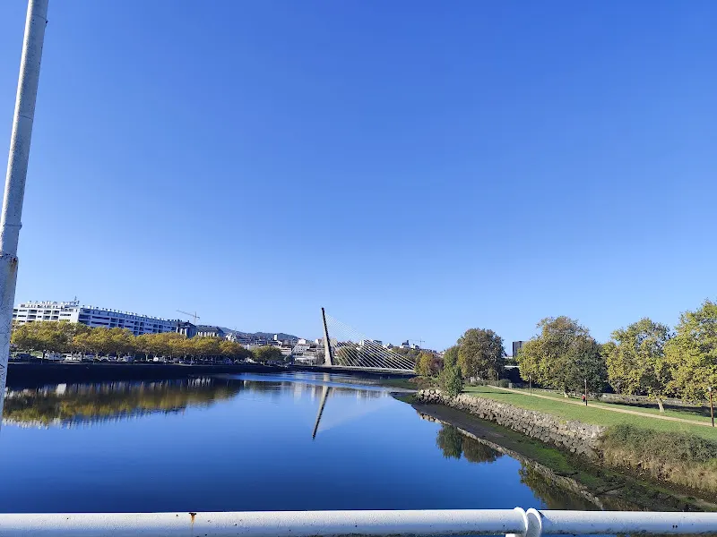 Aparcamiento público - Pontevedra