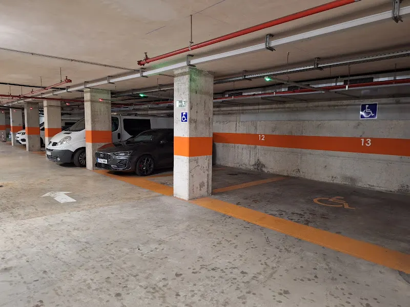 Parking Centro Histórico - Aparcamiento en Manresa - foto 2