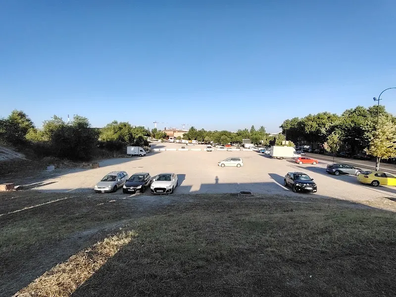 Parking La Marina