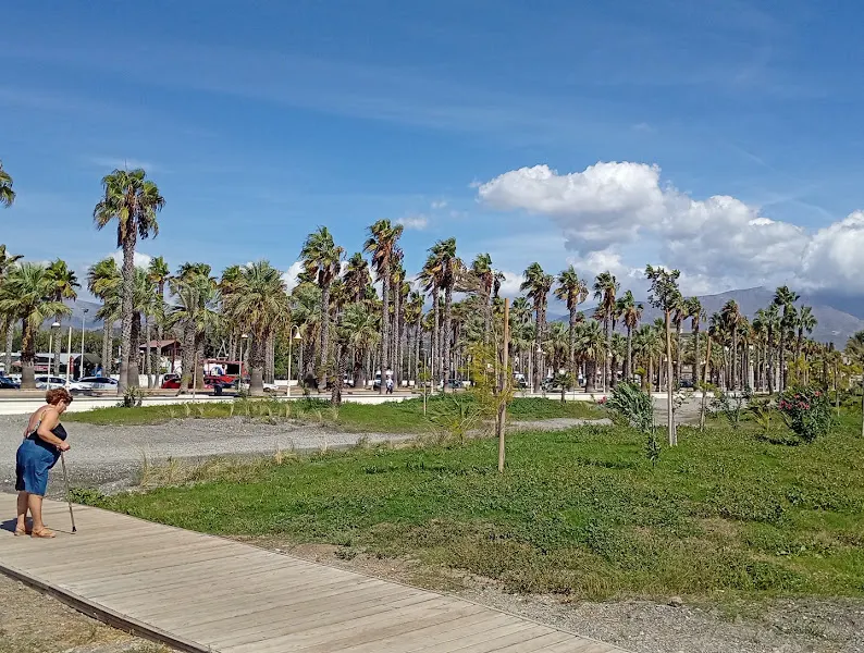 Aparcamiento Playa del Poniente - Motril
