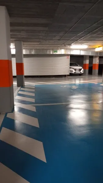 Parking Ajuntament - Aparcamiento en Elche - foto 2
