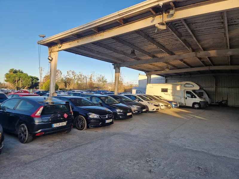 Pim Pam Parking - Aparcamiento en Barcelona - foto 2