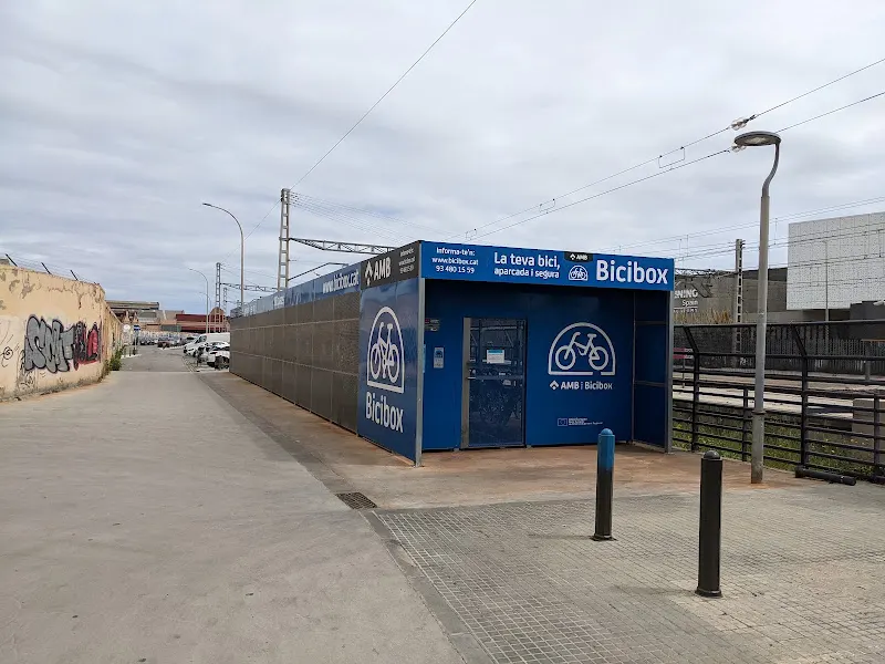 Bicibox 164 - Aparcamiento para bicicletas en Gavà - foto 2